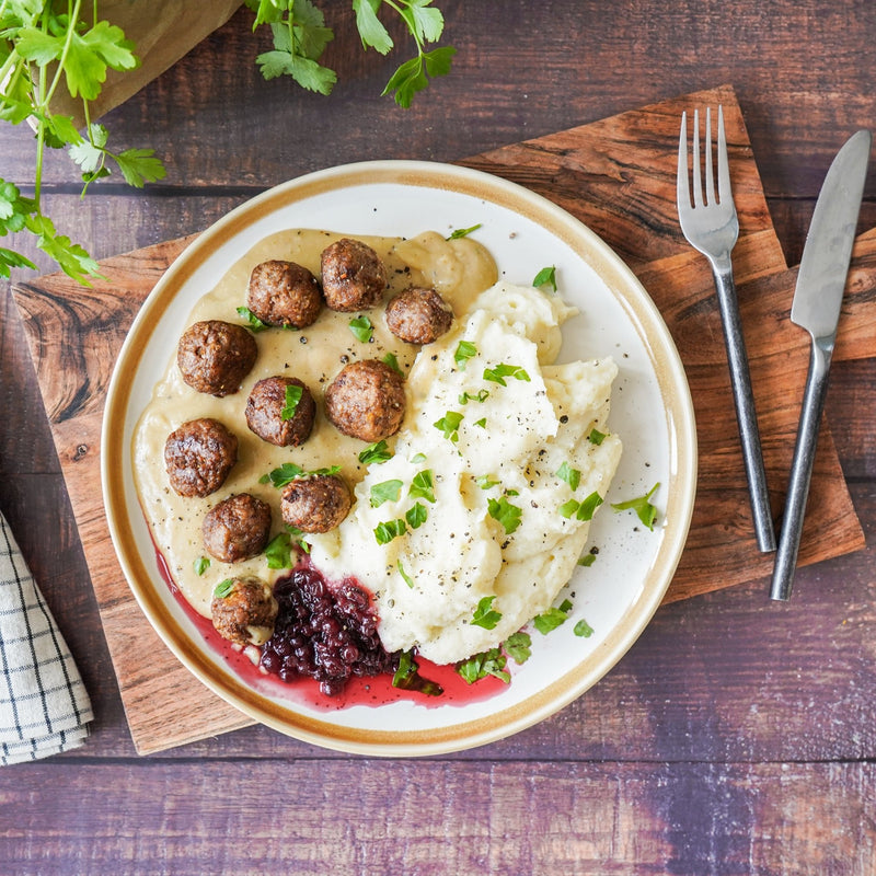 Köttbullar in Rahmsoße und Kartoffelbrei