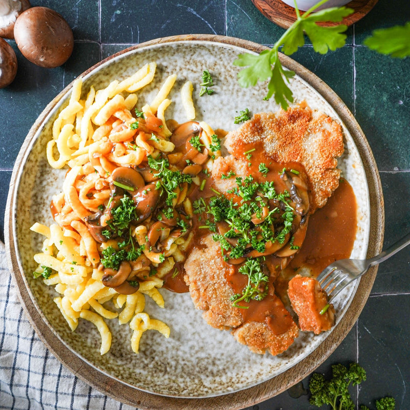 veganes Jägerschnitzel mit Spätzle