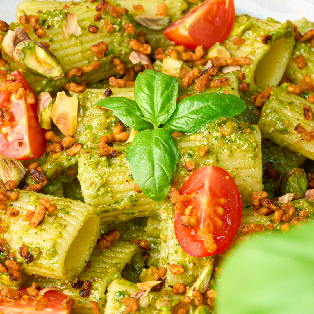 Vegane Bacon Bits mit leckerem Pistazienpesto