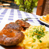 Vegane Frikadelle mit Kartoffelsalat