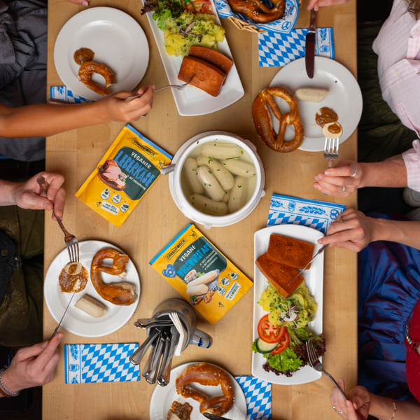 Vegane Schmankerl mit Leberkäse und Weißwurst